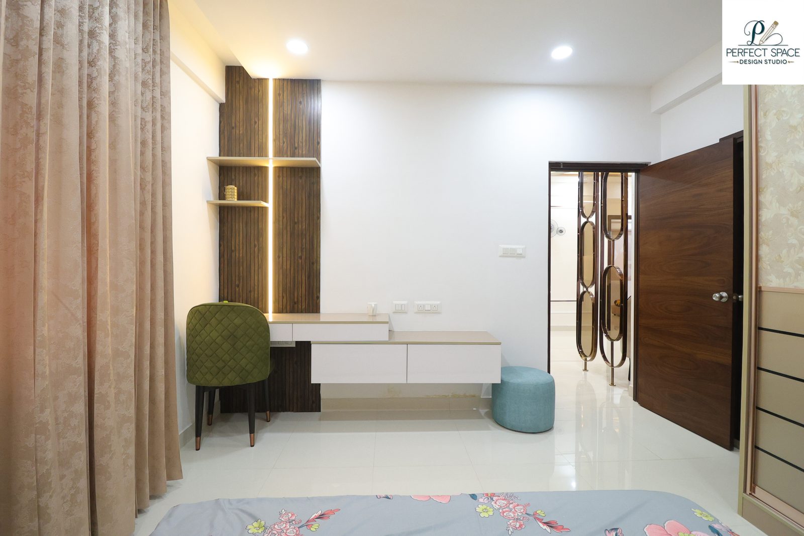 Model Flat